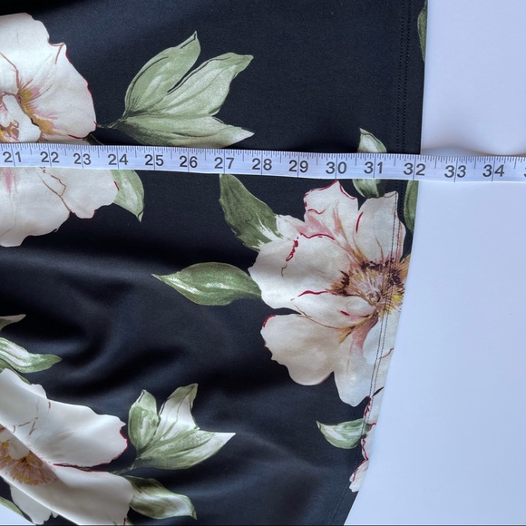 MONTEAU SLEEVELESS RACER BACK FLORAL DRESS - Picture 10 of 15